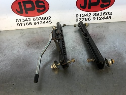 Pair seat runners - seat,